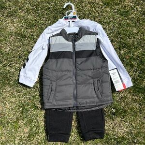 Boys Reebok winter set